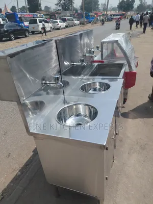 Mirror Polished Hand Wash Sink.
