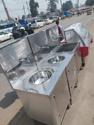 Mirror Polished Hand Wash Sink.