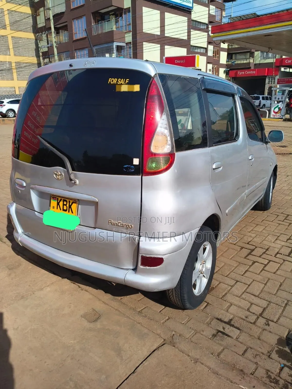 Toyota Fun Cargo 2003 Silver