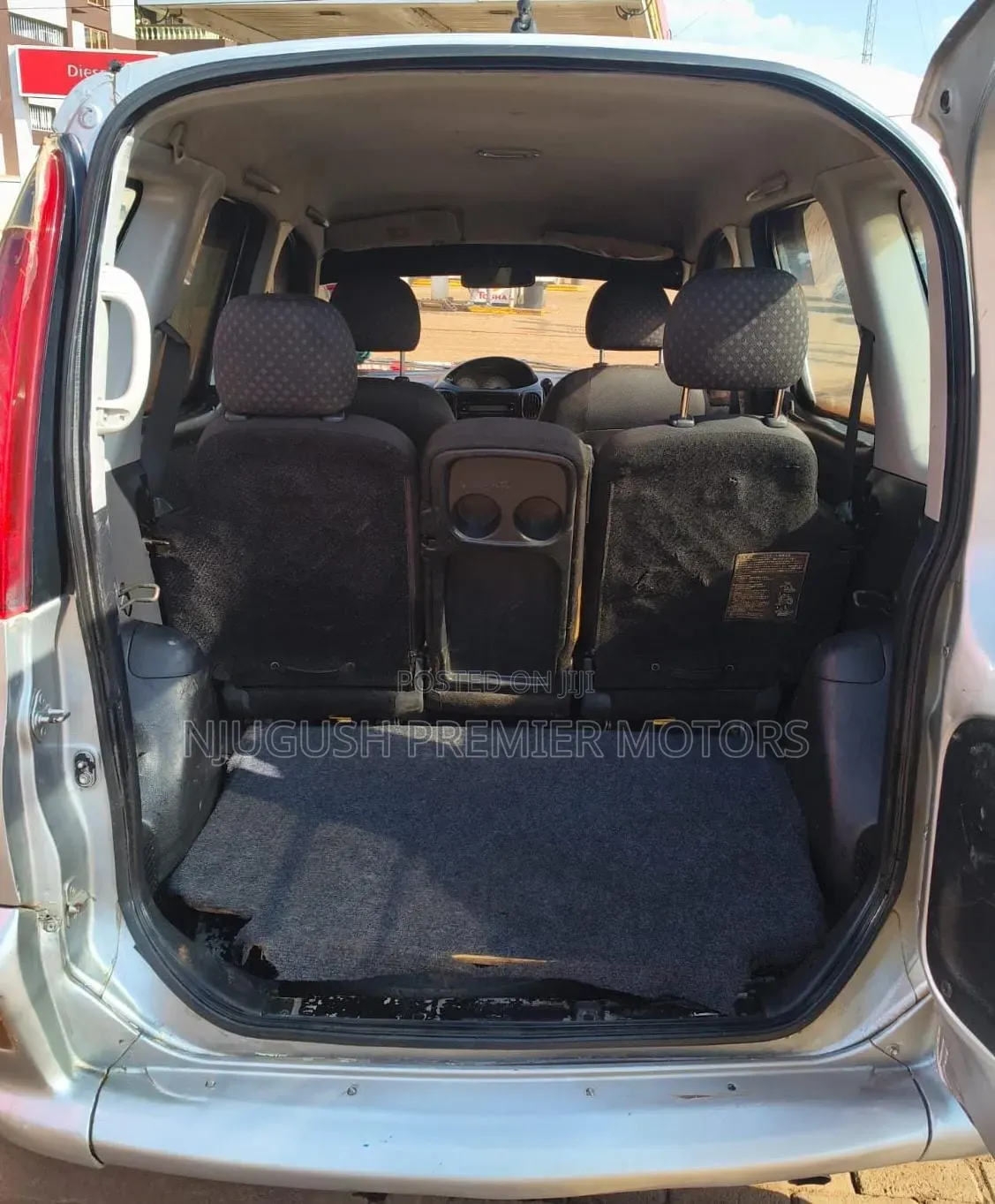 Toyota Fun Cargo 2003 Silver