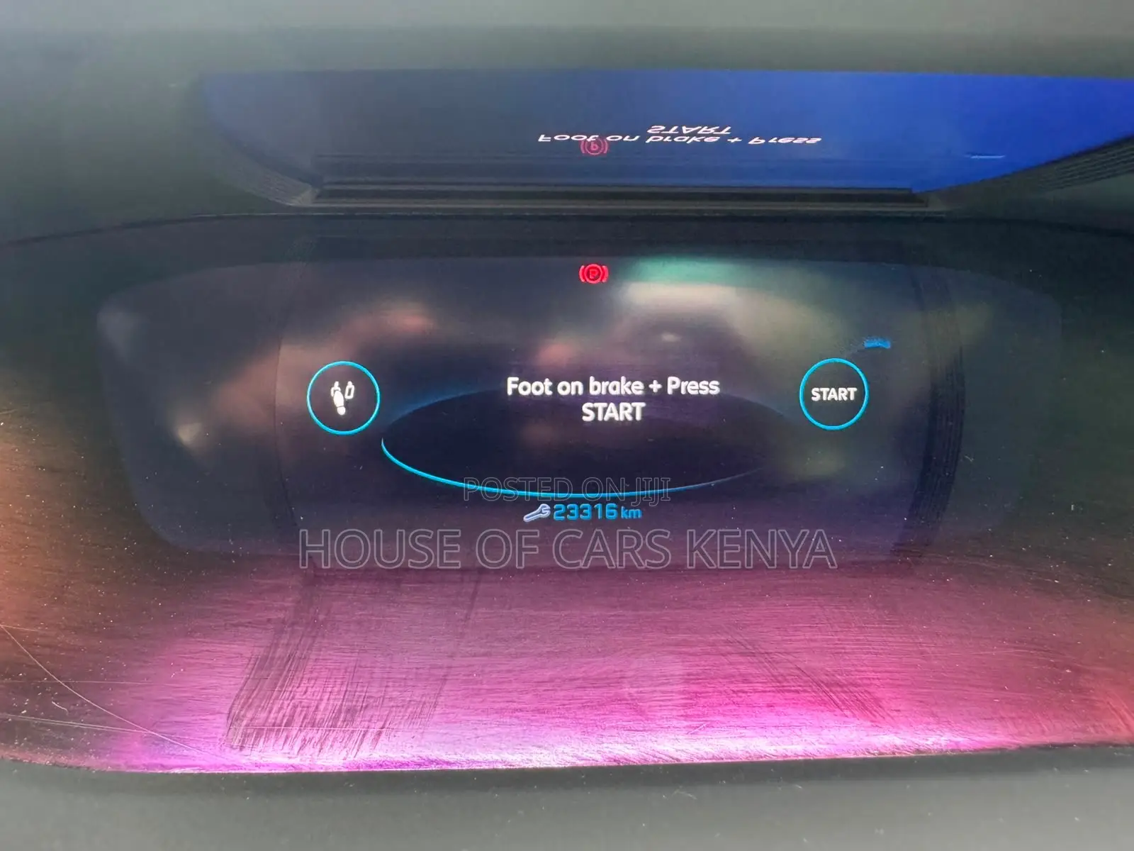 Peugeot 208 2021 Red