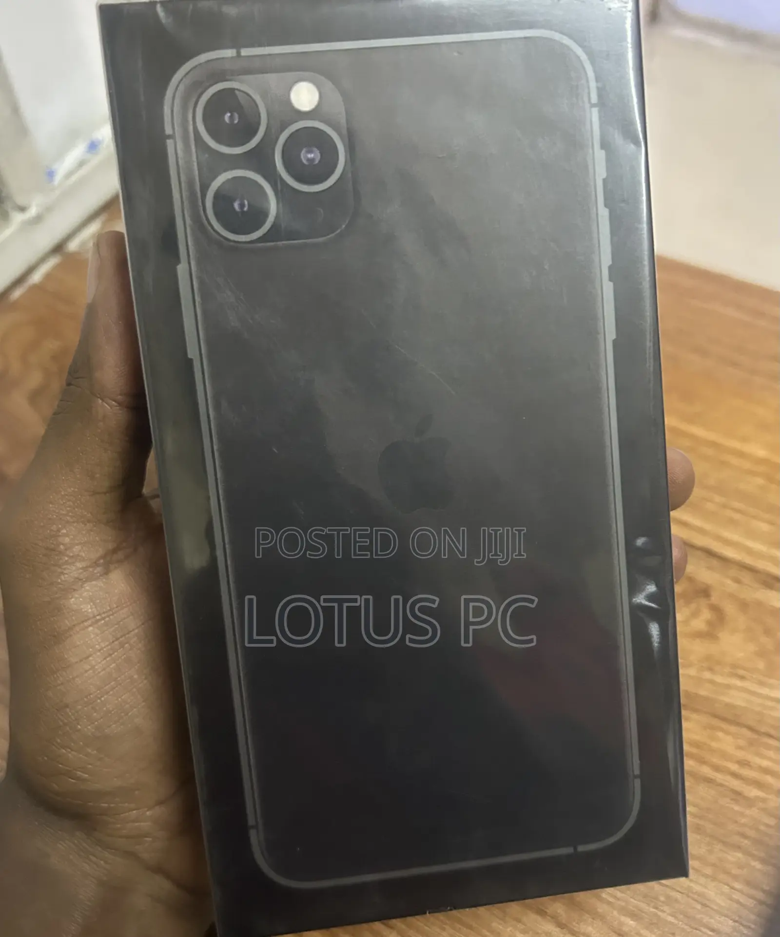 New Apple iPhone 11 Pro Max 256 GB Gray