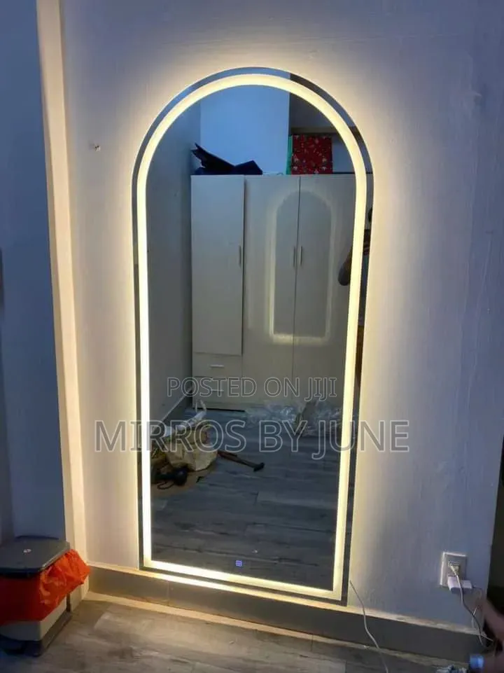 Dinning Area Mirror/Hallway/Sitting Room /Dressing Room
