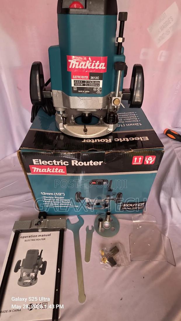Makita 12mm Electric Router - main view