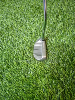 Odyssey WHITE HOT Putter