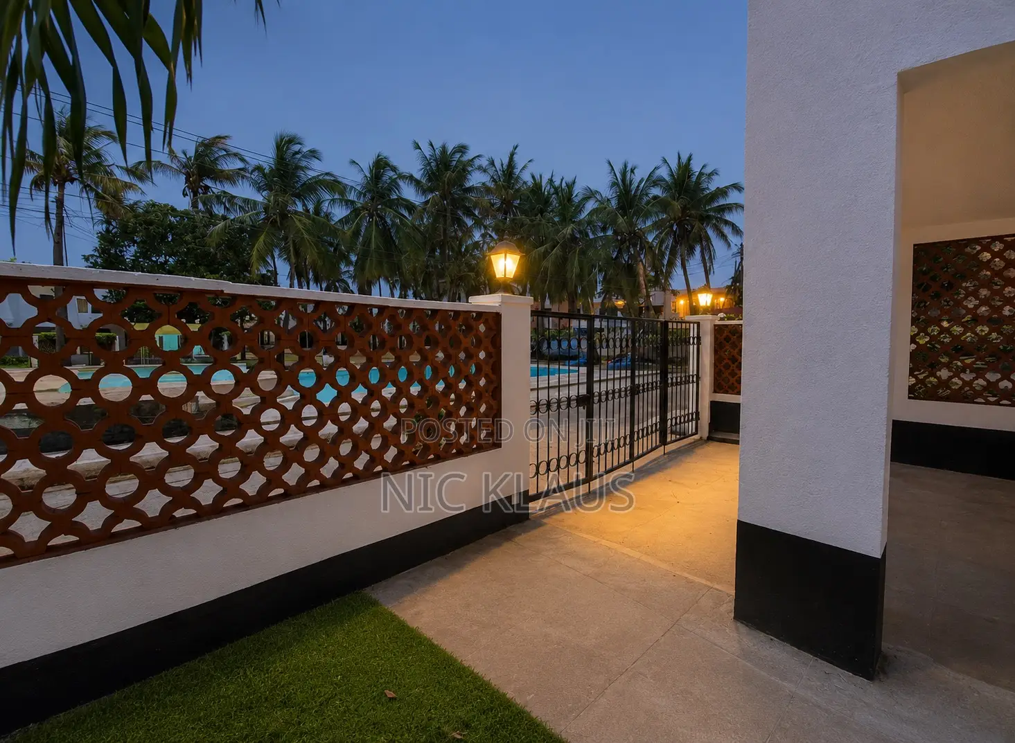 4bdrm Maisonette in Nyali for sale