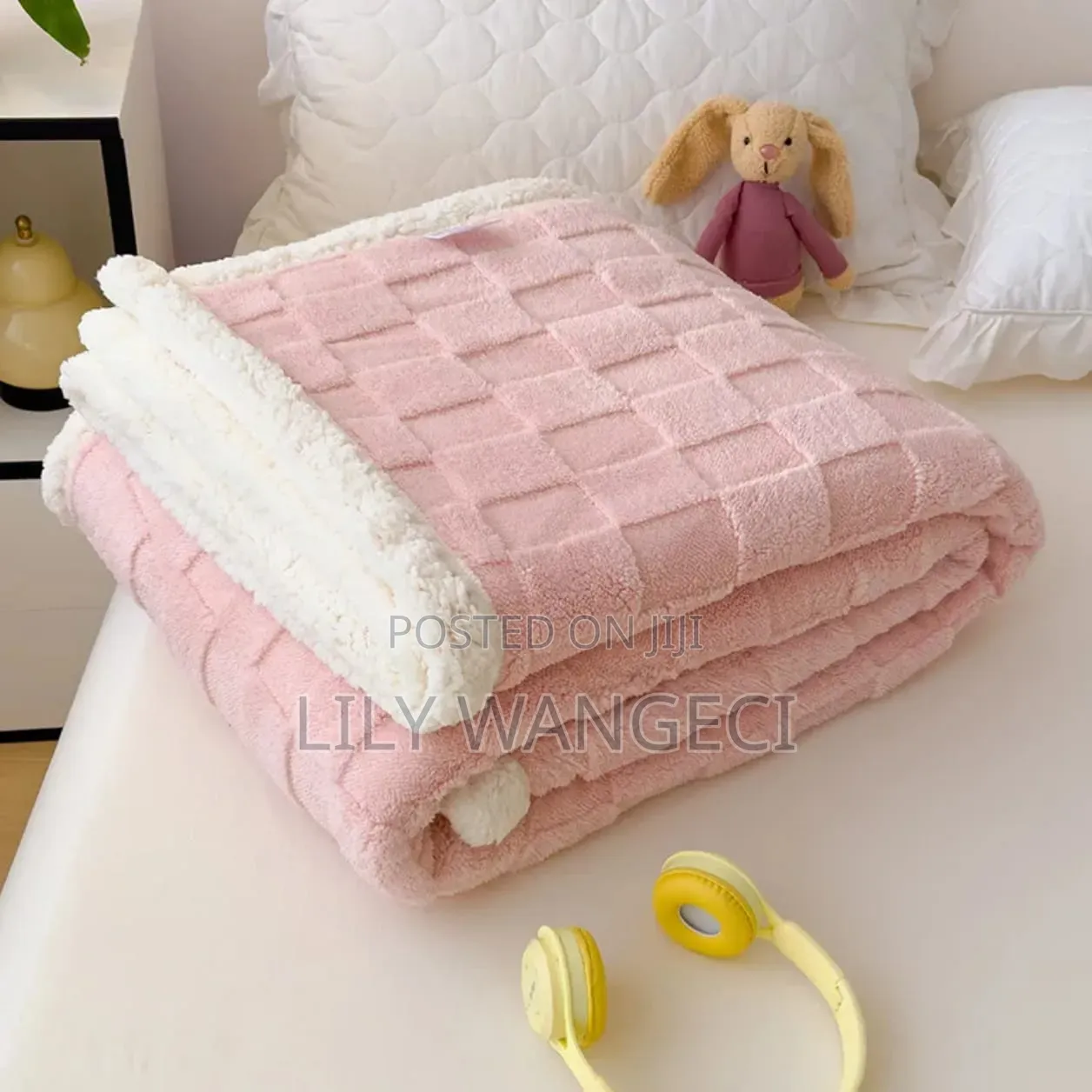 Faux Fur Soft Sherpa Fleece Blanket