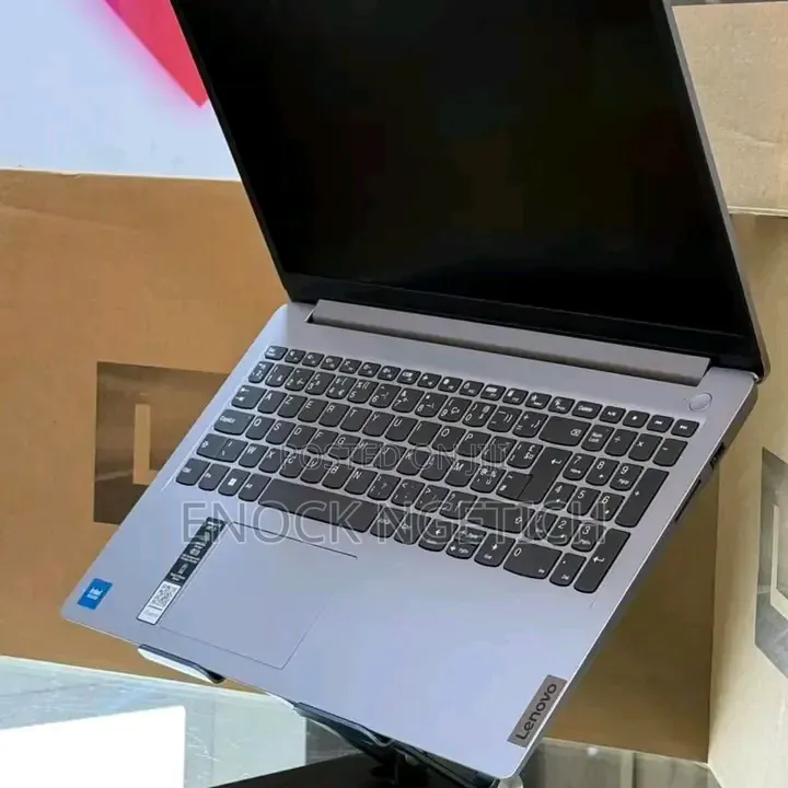 New Laptop Lenovo ThinkPad X1 Carbon 256GB Intel Core i5 HDD 750GB