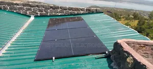 MUST 3.2kva - 200Ah Lithium -(4)560w Solar Free Install Transport