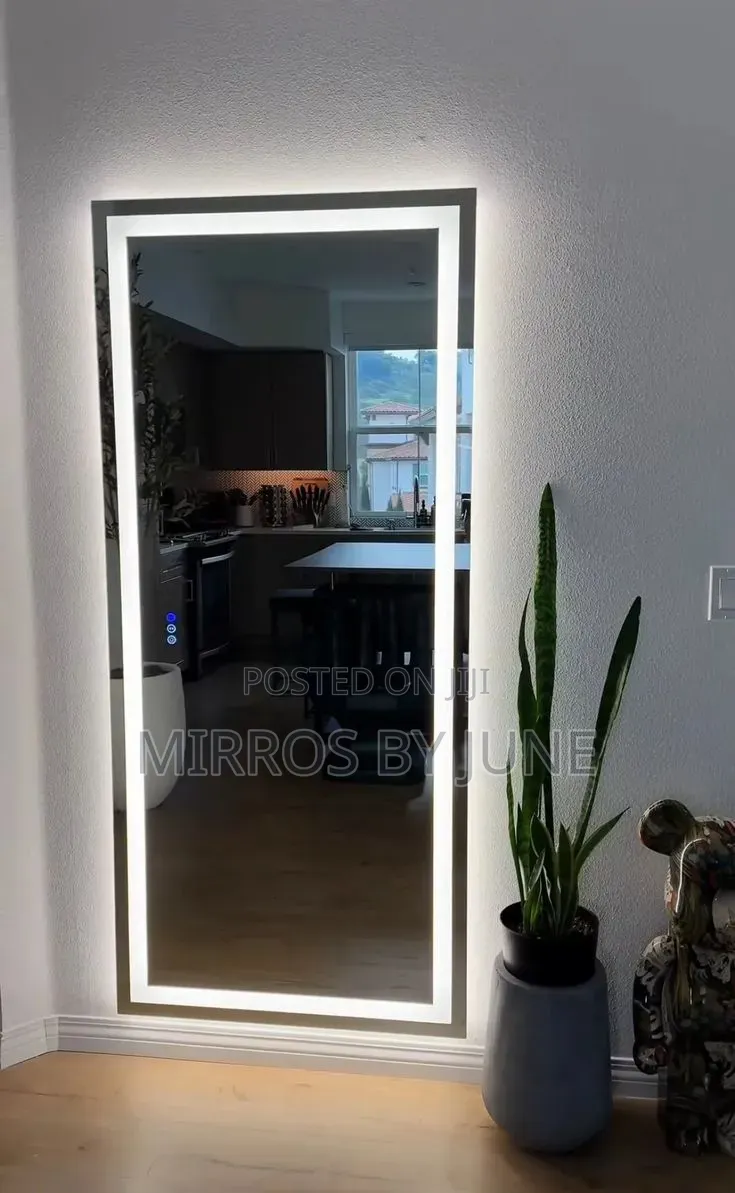 Dressing/Dinning Area/Launch Area/Hallway Blasted Mirror
