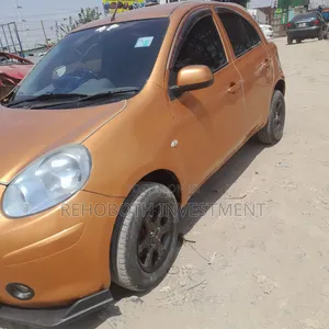 Nissan March 2010 Gold