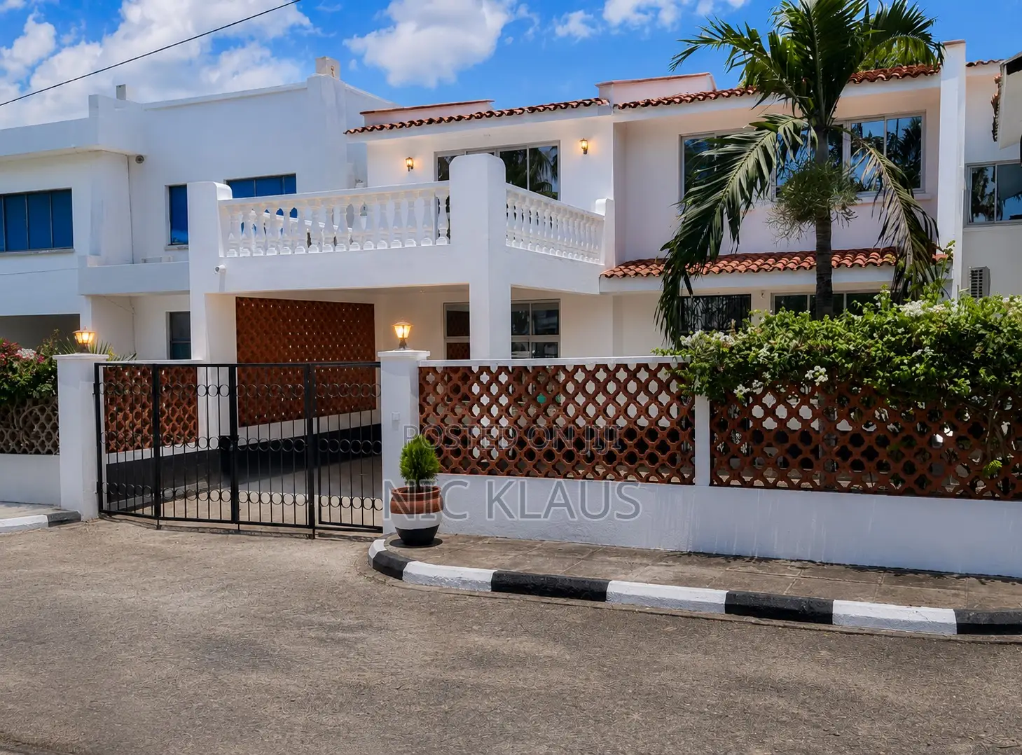 4bdrm Maisonette in Nyali for sale