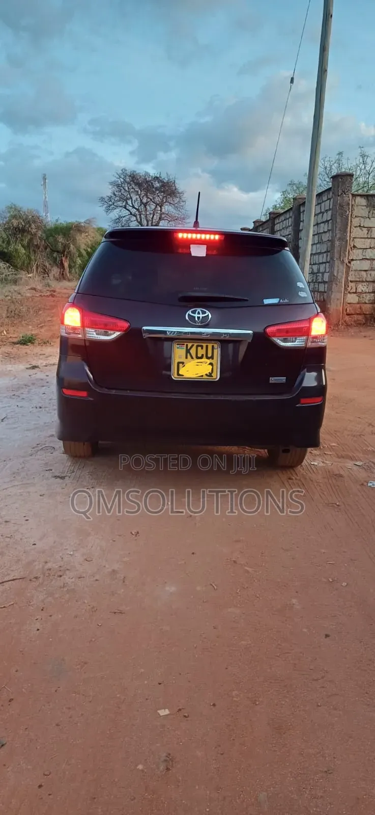 Toyota Wish 2012 Maroon