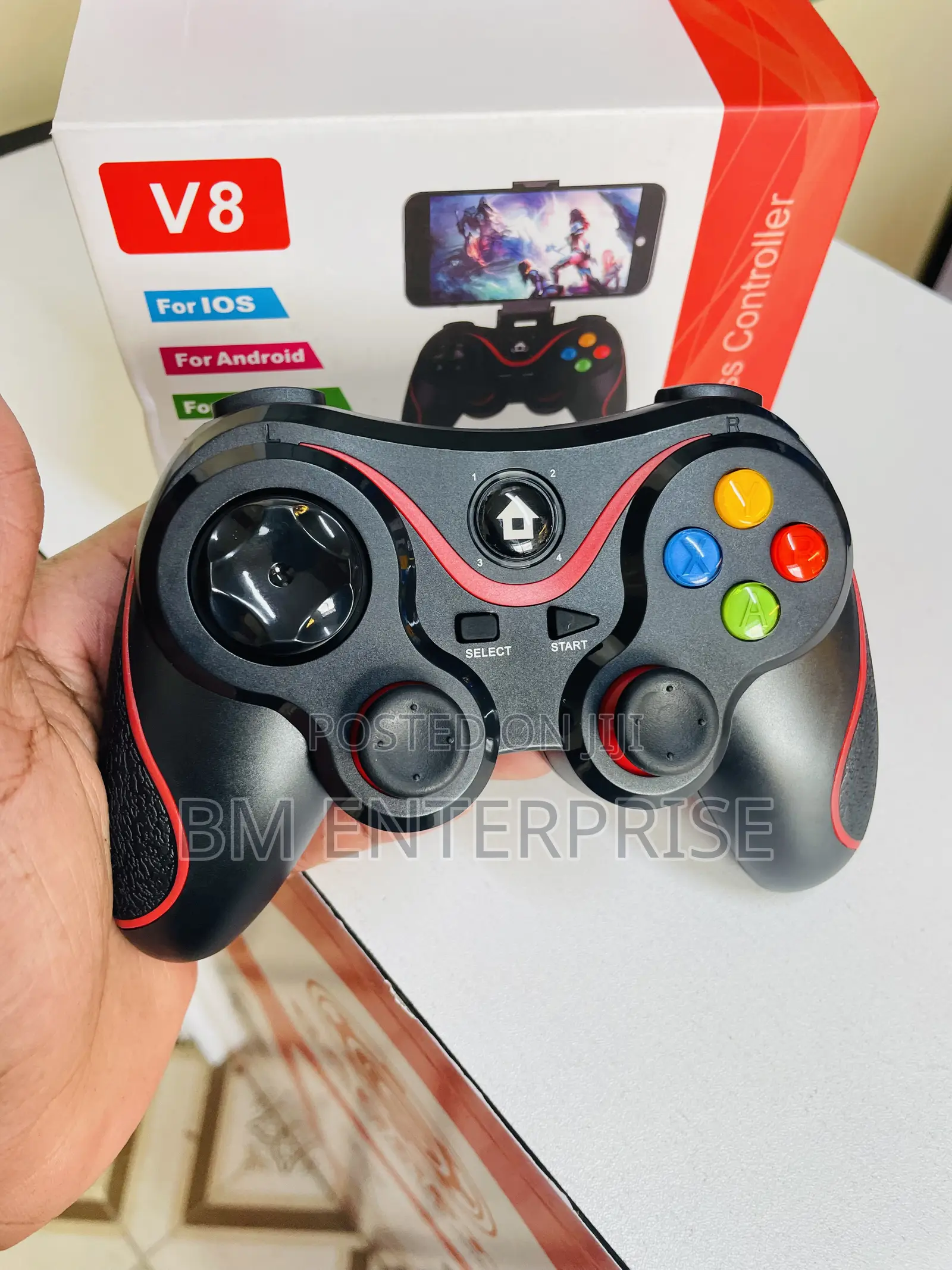 V8 Wireless Gaming Console