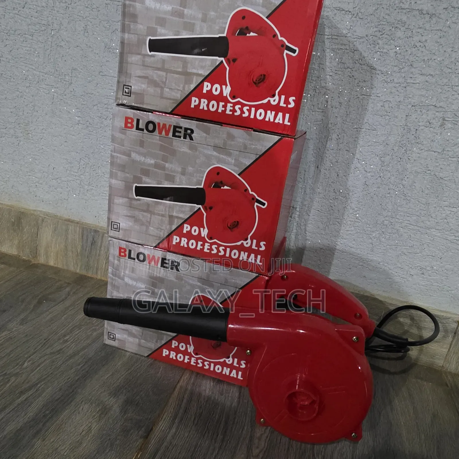 2-in-1 Electric Air Blower + Suck