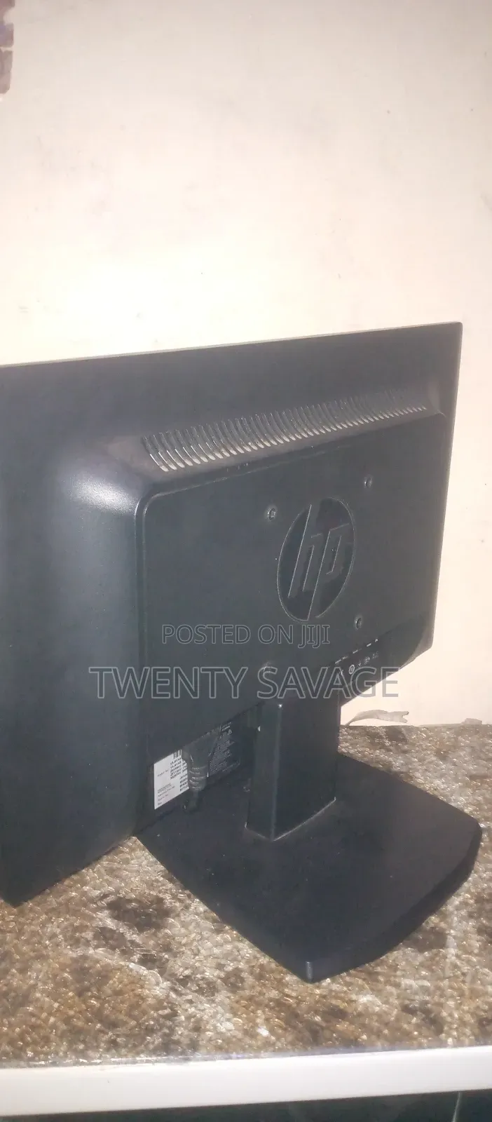 HP V197 18.5" Monitor VGA/DVI Inputs