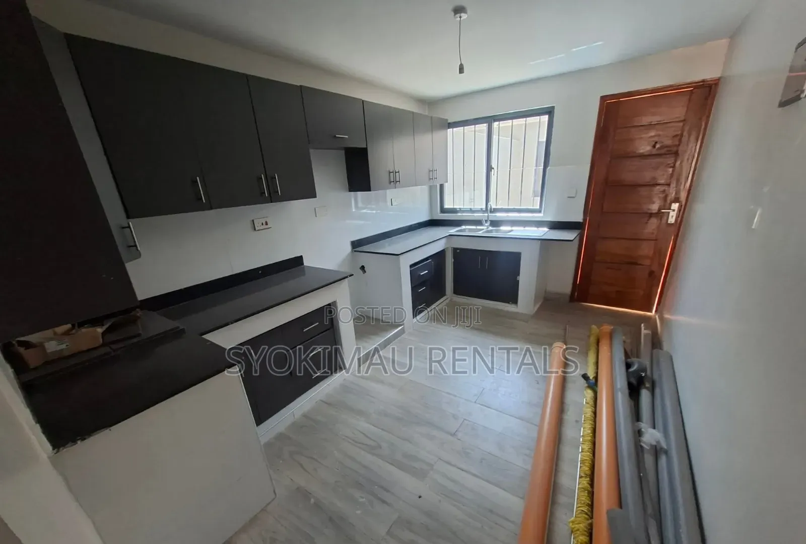 4bdrm Mansion in Syokimau, Mombasa Road for rent