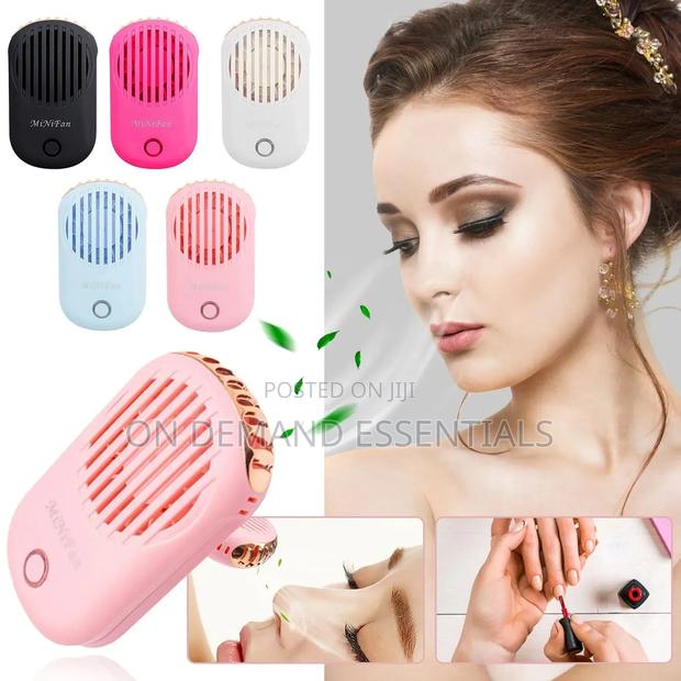 Beauty Eyelash Fan - main view