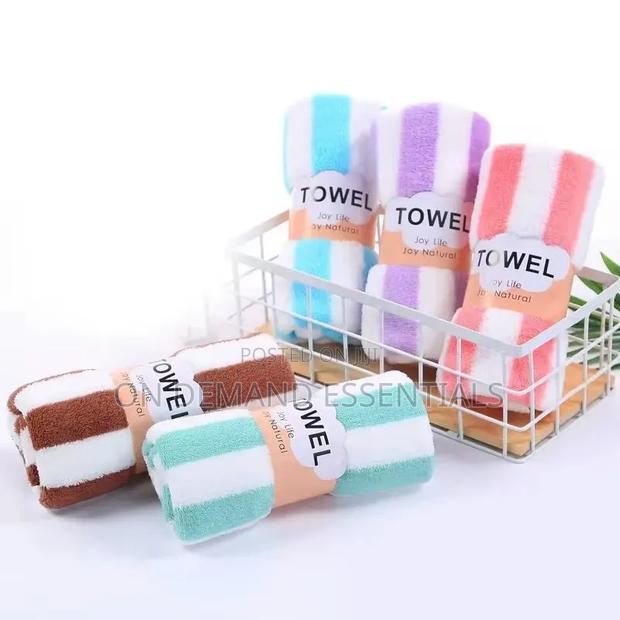 Luxury Bulk Reusable Microfiber Coral Fleece Towel Size 35*75 Cm - main view