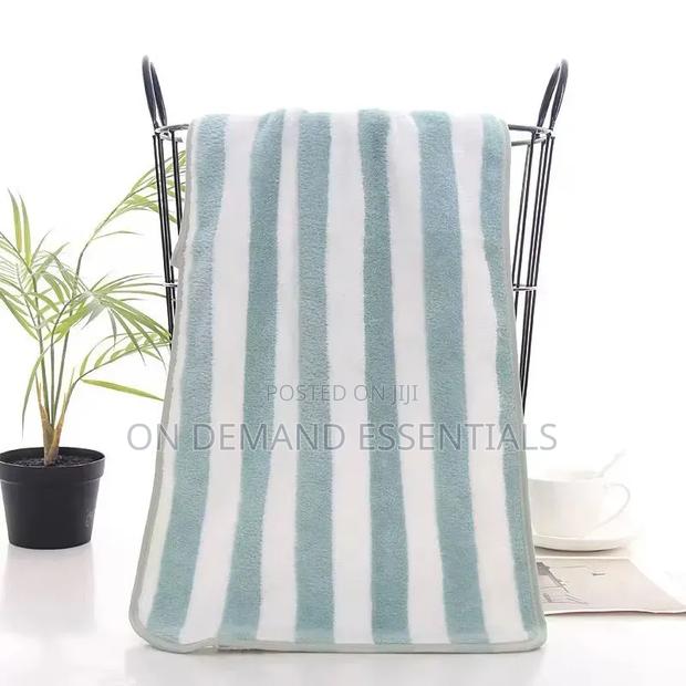 Luxury Bulk Reusable Microfiber Coral Fleece Towel Size 35*75 Cm - thumbnail 6