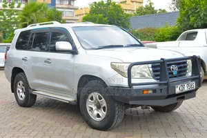 Toyota Land Cruiser 2012 Silver