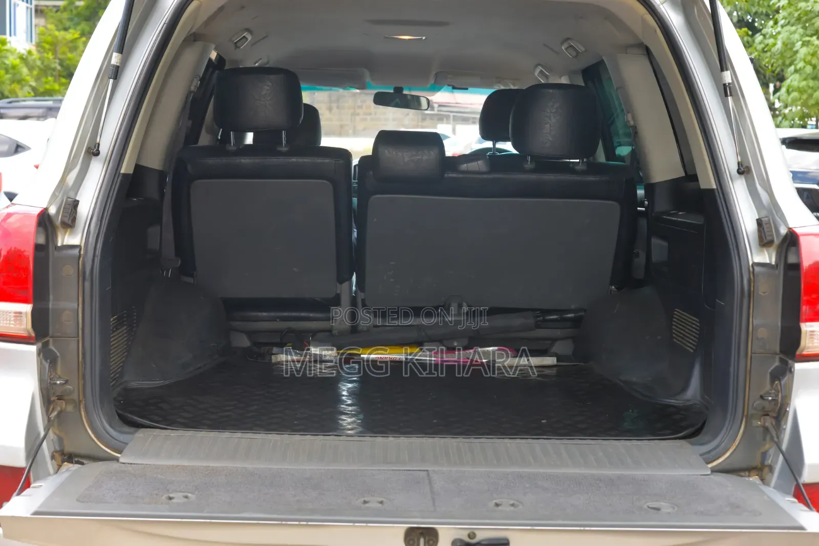 Toyota Land Cruiser 2012 Silver