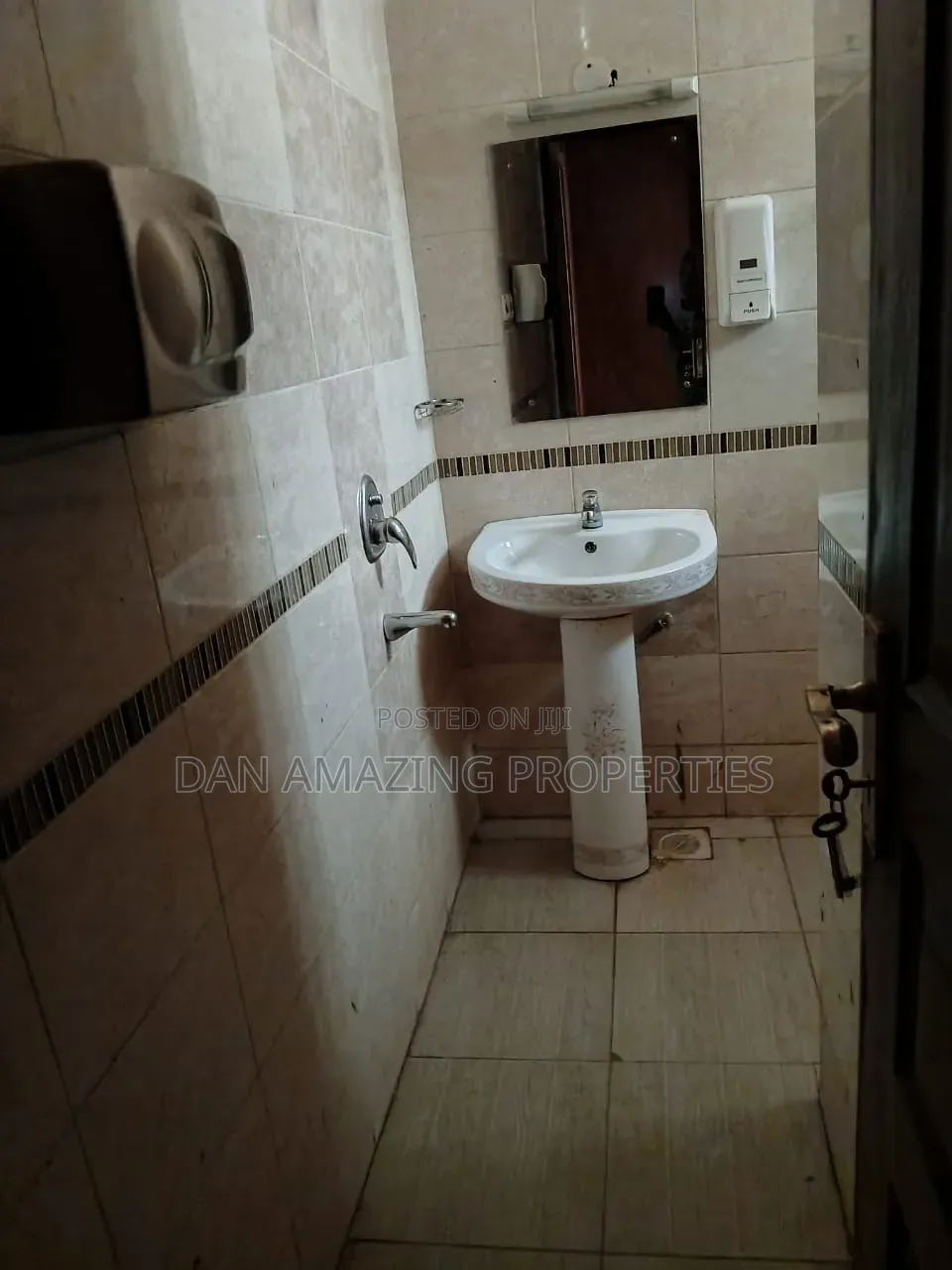 600sqf Office Space Kilimani Ngong Road for Rent
