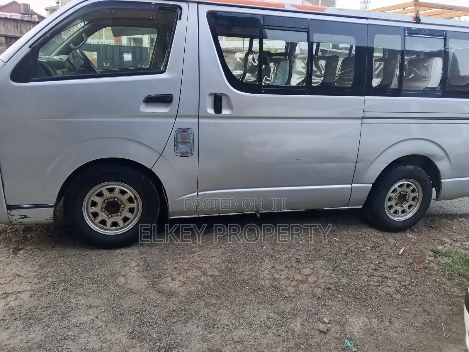 Toyota HiAce 2008 Silver
