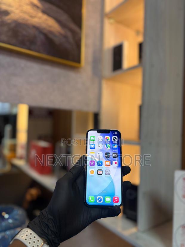 Apple iPhone 13 Pro 128 GB Black - thumbnail 2