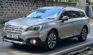 Subaru Outback 2017 Beige