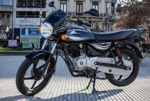 Bajaj Boxer 2025 Black