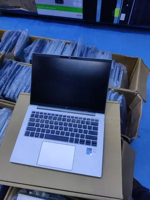 Laptop HP EliteBook 840 G10 16GB Intel Core i7 SSD 512GB