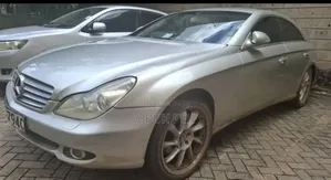 Mercedes-Benz CLS 2007 Gray