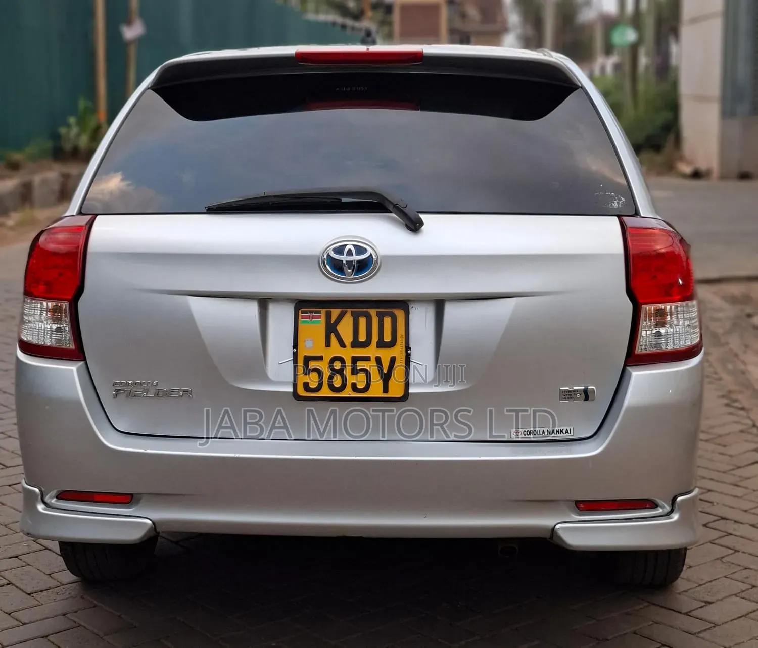 Toyota Corolla Fielder 2014 Silver