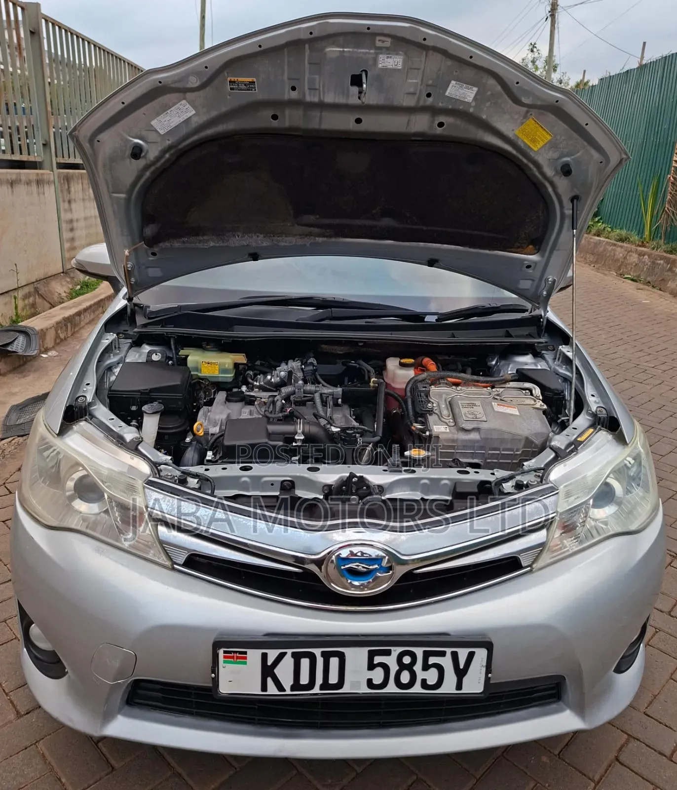 Toyota Corolla Fielder 2014 Silver