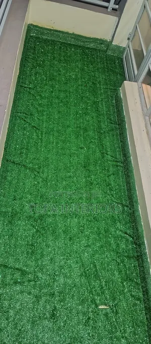 Balcony Floor Grass Carpet Installation
