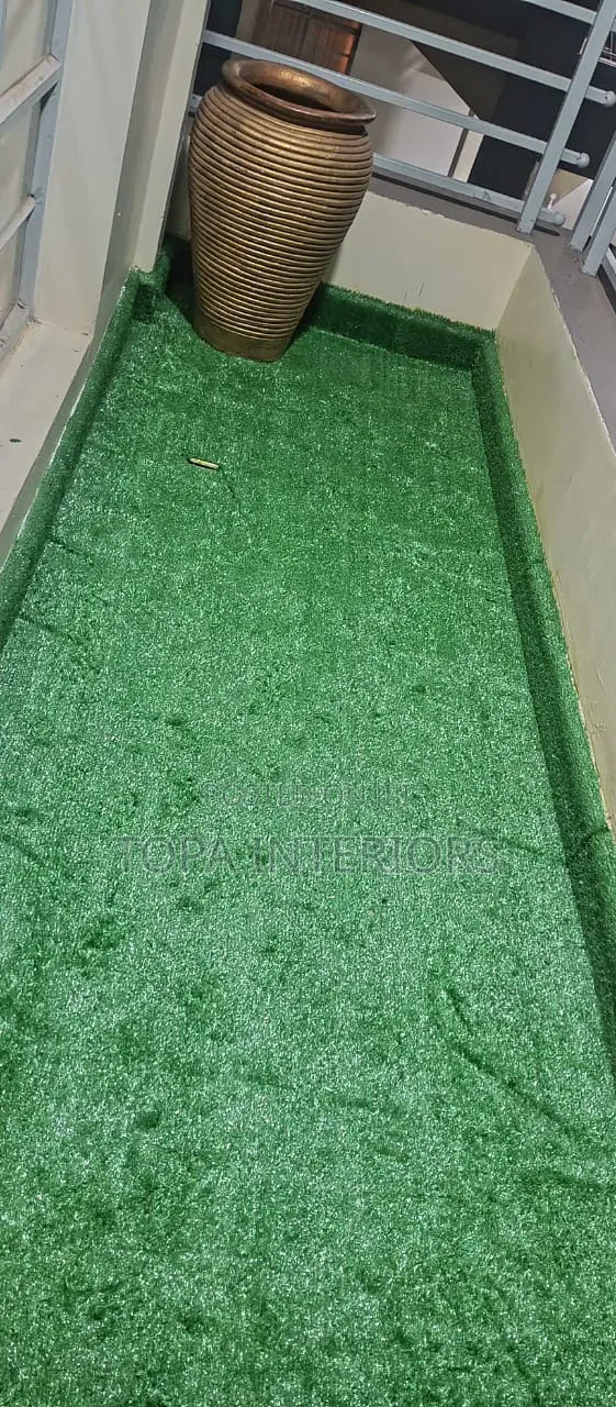 Balcony Floor Grass Carpet Installation