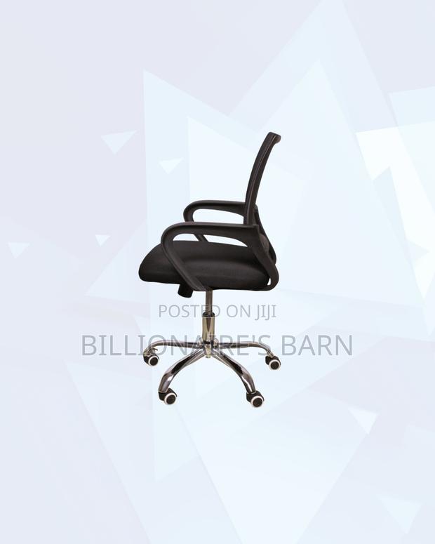 Secretarial Office Chair Ergonomic Design for Task Based Productivity - thumbnail 2
