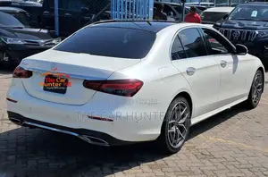 Mercedes-Benz E200 2021 Pearl