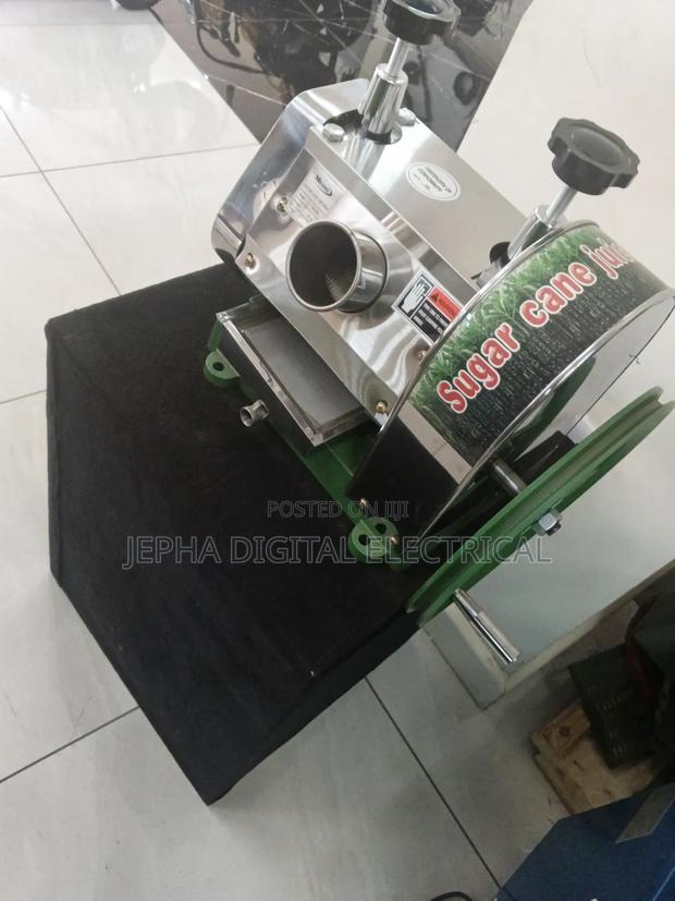 Complete IiImported Sugarcane Juicer - main view