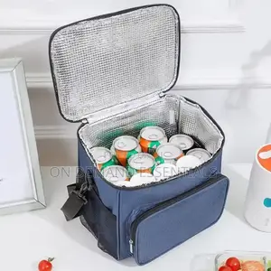 Single Layer Large Insulated Lunch Bag With Side Compartments