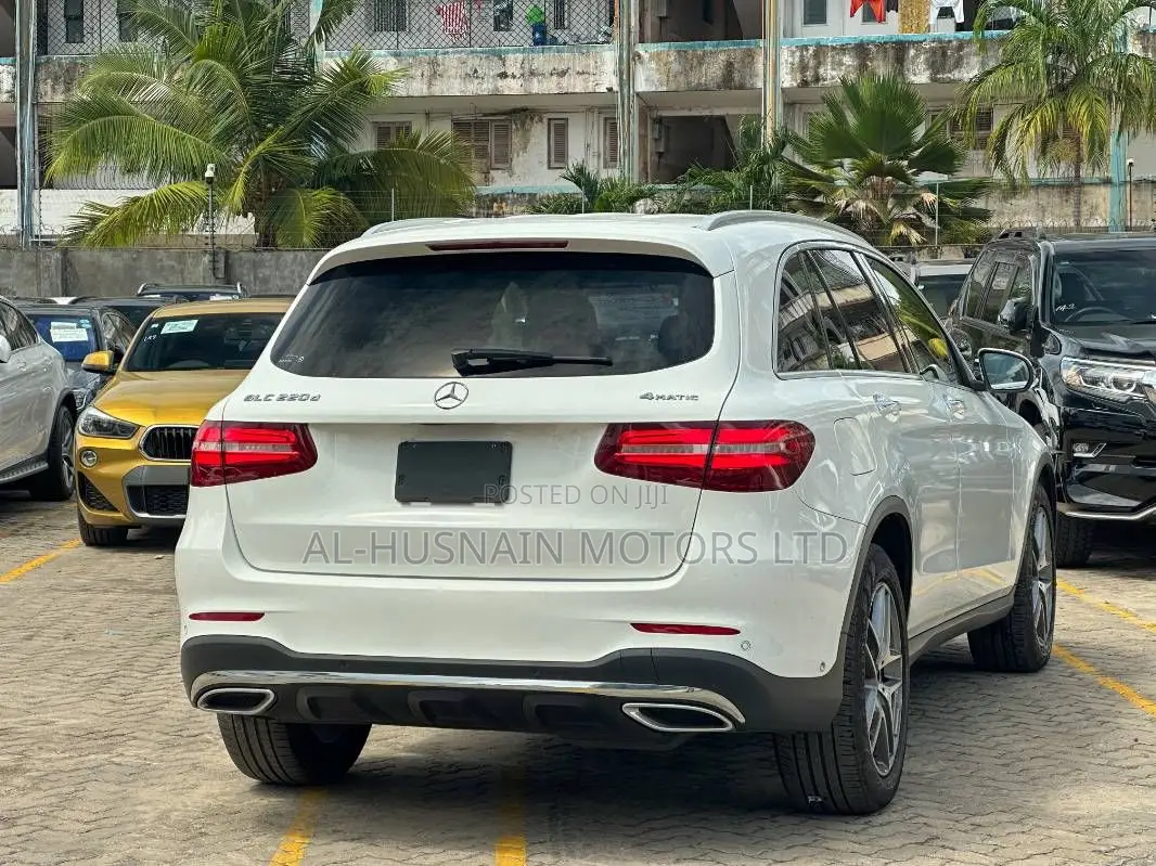 Mercedes-Benz 220 2019 Pearl