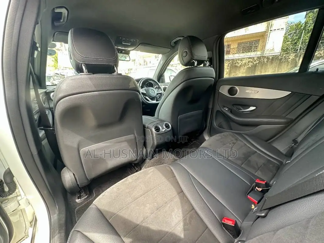 Mercedes-Benz 220 2019 Pearl