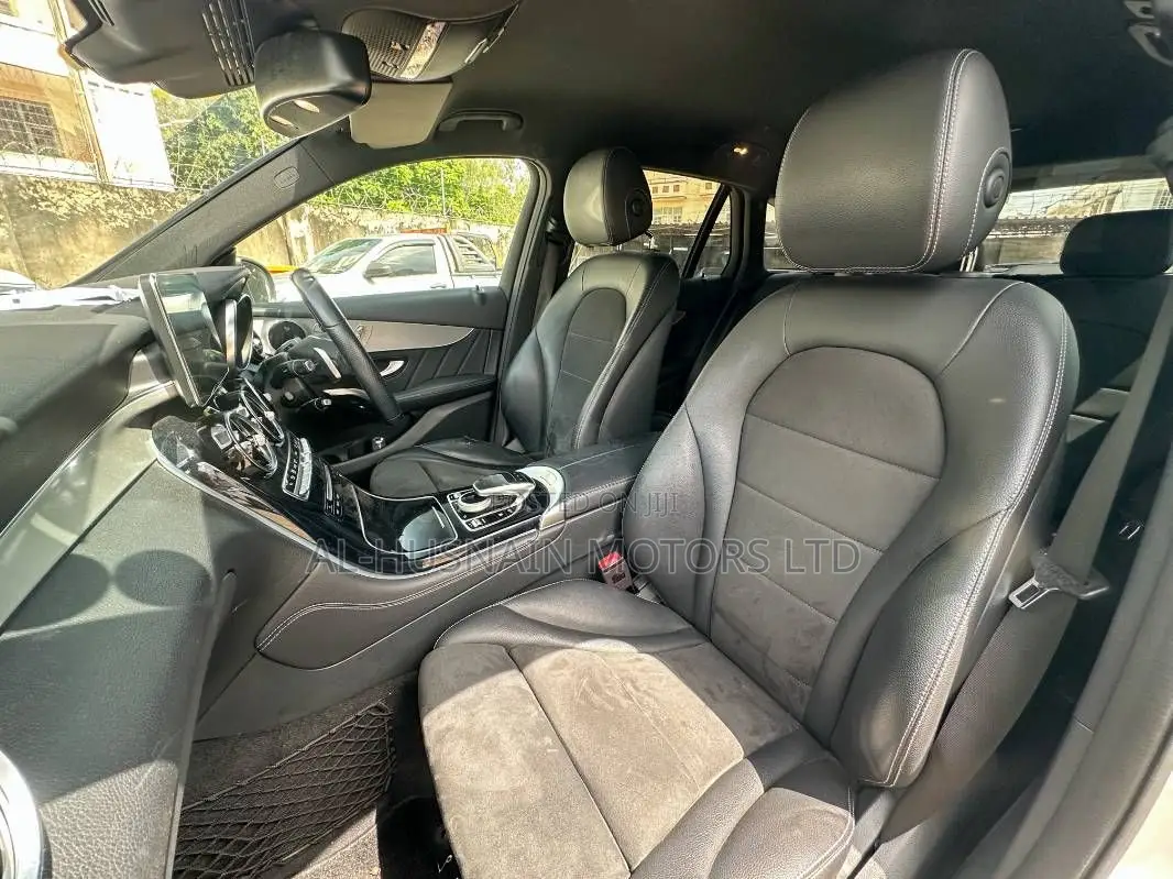 Mercedes-Benz 220 2019 Pearl