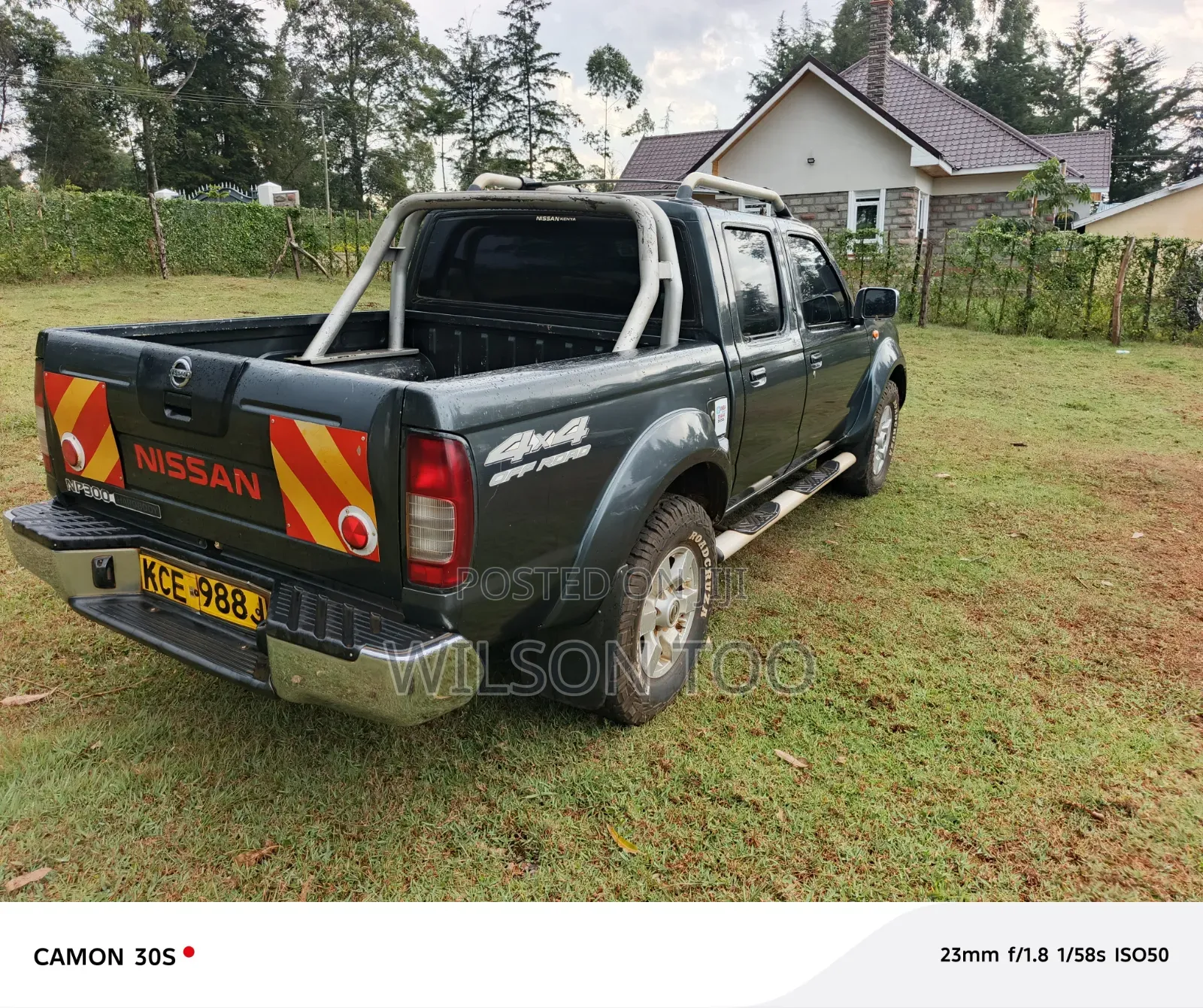 Nissan Hardbody 2013 Black
