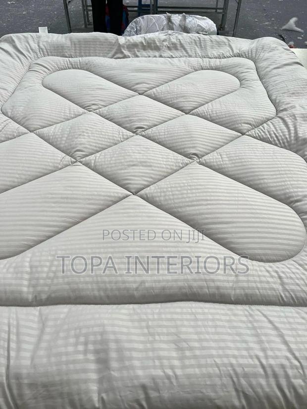 Premium Beddings Binded 6x6 Duvet Set - thumbnail 2