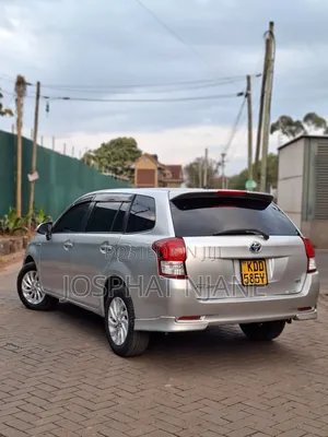 Toyota Corolla Fielder 2014 Silver
