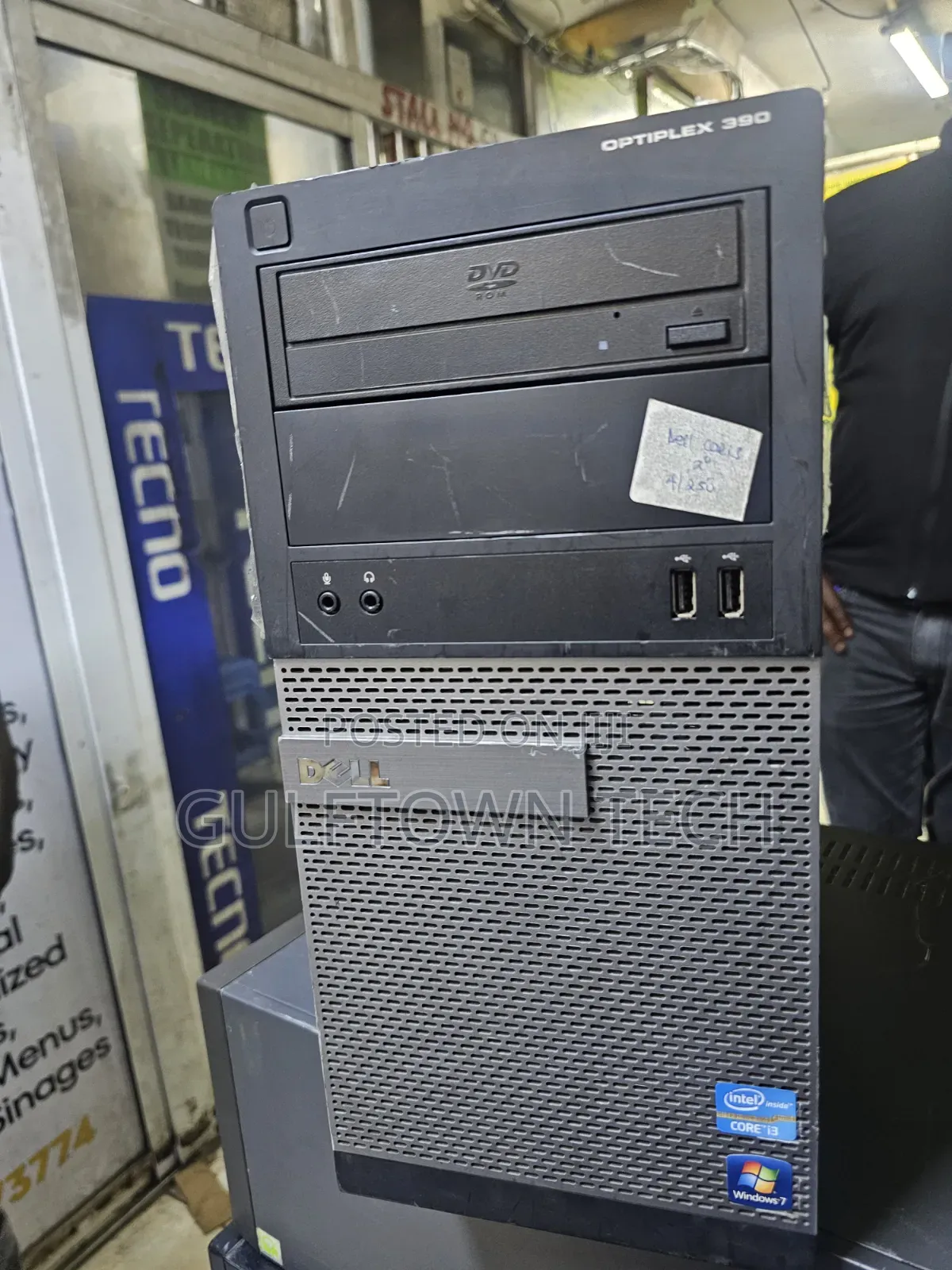 Desktop Computer Dell OptiPlex 390 4GB Intel Core i3 HDD 500GB