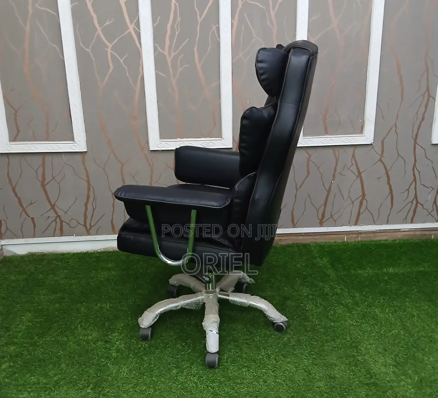 Office Chair Executive Leather Office High-Back Chair