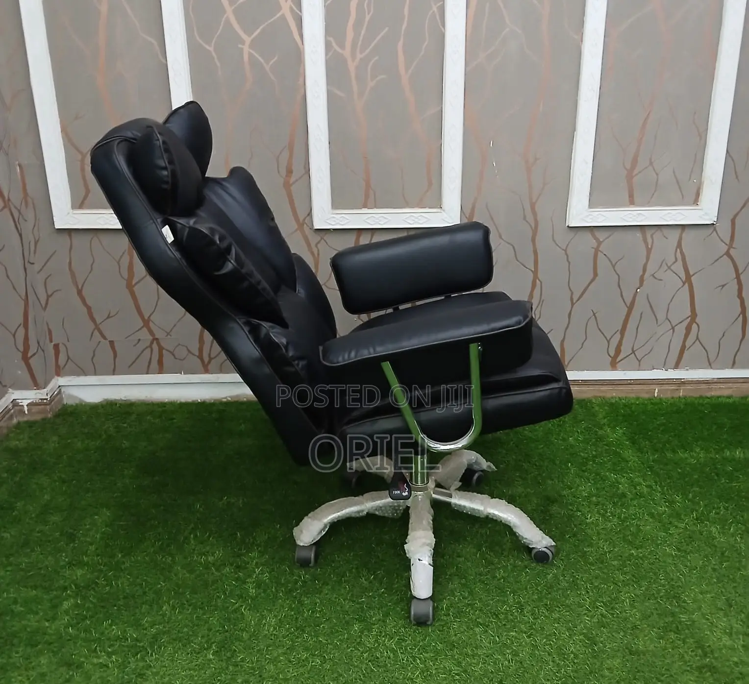 Office Chair Executive Leather Office High-Back Chair